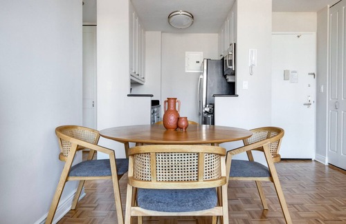 Rose Hill Apartamento | Hip Kips Bay 1BR w/ W/D, Gym & Pool, nr Gramercy Theatre, by Blueground