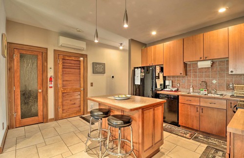 Woodbridge Condominio | Hip Midtown Detroit Hub, Walk to Woodward Ave