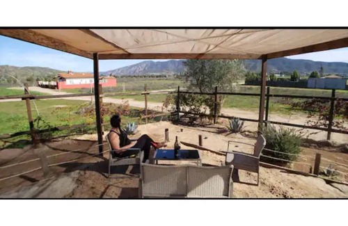 Ensenada Cabina | Hip ,modern, eco friendly, Casitas pan y vino ,ensenada valle de guadalupe !