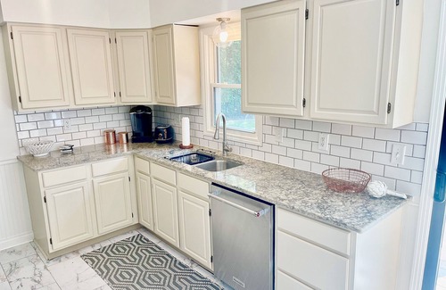 Creston Casa | Hip & Safe Grand Rapids Home near Riverside Park within Minutes from Downtown GR
