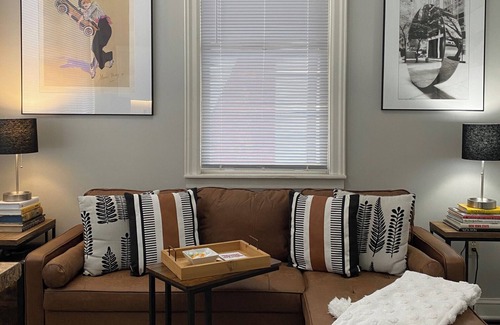 Glens Falls Apartamento | Hip Suite-1st Floor - Arts District/Farmers Mkt/Cafes/Breweries-Near Lake George