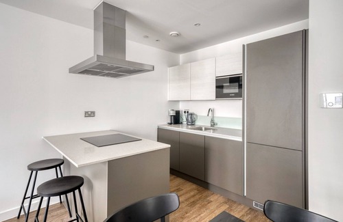 William Morris Apartamento | Hip Walthamstow 1BR w/ Gym, Lounge & Concierge nr Tube, by Blueground