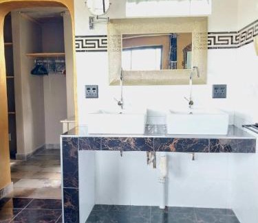 Hoedspruit Casa | hippomoon lodge game reserve