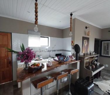 Hoedspruit Casa | hippomoon lodge game reserve