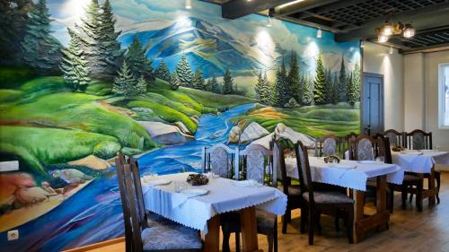 Polyanytsya Casa | Hirska Kazka