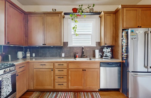 Central District Casa | Historic 1903 Home with Typewriter Charm & Timeless Soul