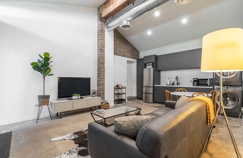 Story Casa | Historic 2 bed room Casita with private fenced yard