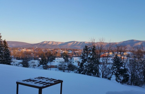Luray Casa | Histórica cama histórica de 6 habitaciones con desayuno y vistas impresionantes