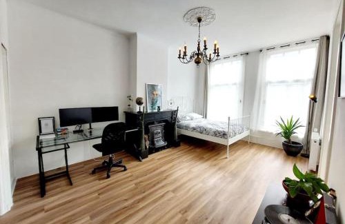 Delfshaven Apartamento | Historic apartment very close to city center
