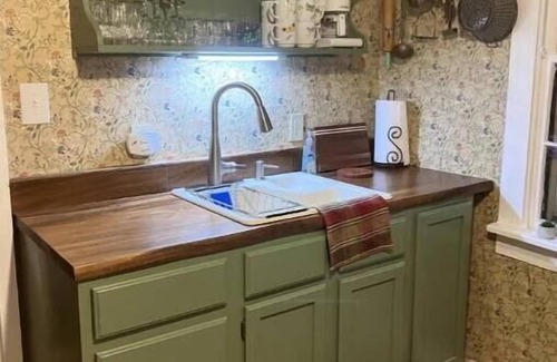 Hillsboro Casa | Historic Blackman-Evans Home