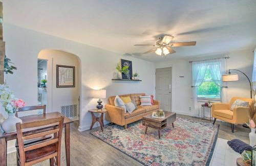 Branson Casa | Historic Branson Cottage 7 Mi to Table Rock Lake!