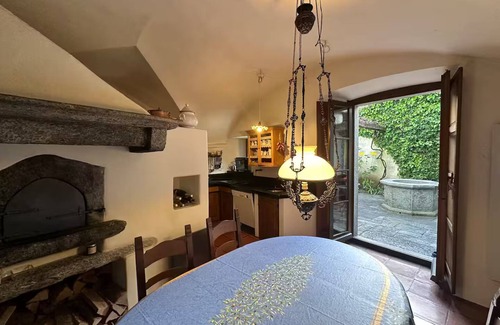 Golino Casa | Casa patricia (siglo XVII) en el río, cerca del lago Maggiore, se admiten mascotas