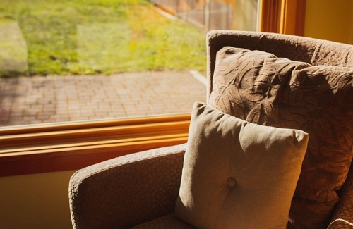 Lummi Island Casa | Historic Cabin- Private Beach!