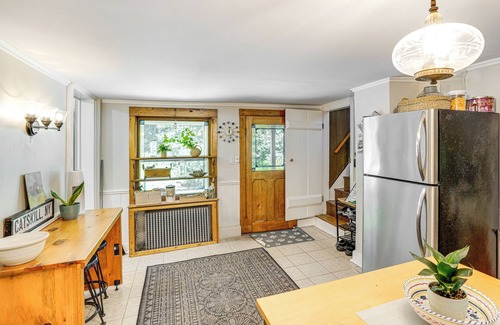 Catskill Casa | Historic Catskills Farmhouse: Ski, Hike & Relax!