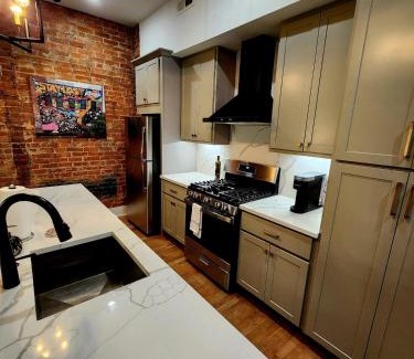 Over-the-Rhine Apartamento | Historic Charm Modern Comfort