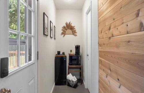 Highland Casa | Historic Charmer Clean Comfortable