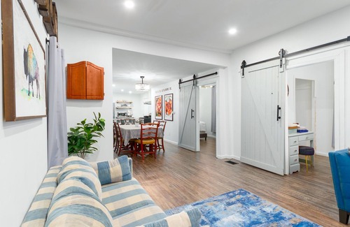 Buffalo Apartamento | Historic Clean Place Minutes to Anywhere in City