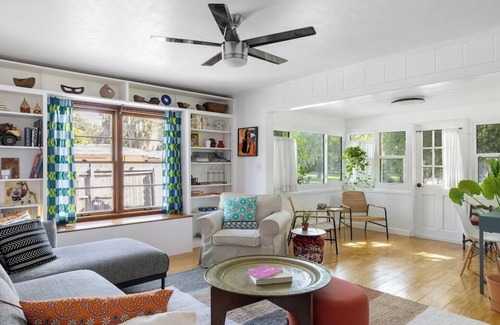 Newtown Cabaña | Historic Cocoanut Art Cottage