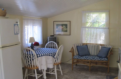 Pacific Grove Cabaña | Histórico 'Cottage at the Cove' en Lover's Point - Tu hogar lejos de casa