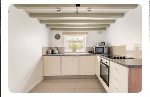 Southwell Cabaña | Historic Cottage in Southwell Nottingham GOLD award winning for Eco practices