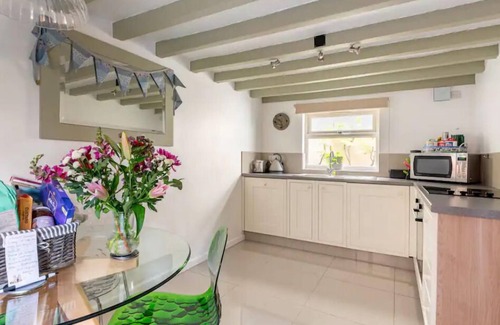 Southwell Cabaña | Historic Cottage in Southwell Nottingham GOLD award winning for Eco practices