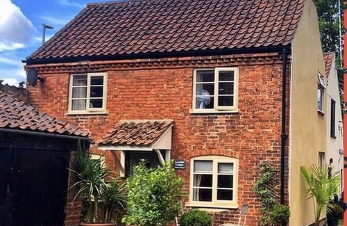 Southwell Cabaña | Historic Cottage in Southwell Nottingham GOLD award winning for Eco practices
