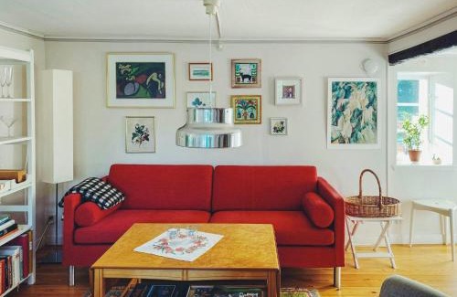 Skane-Tranas Casa | Historic Cottage In The Heart Of Österlen