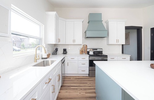 Dayton Cabaña | Historic Cottage near Original Wright Brothers Site - 3BR - 2.5BA
