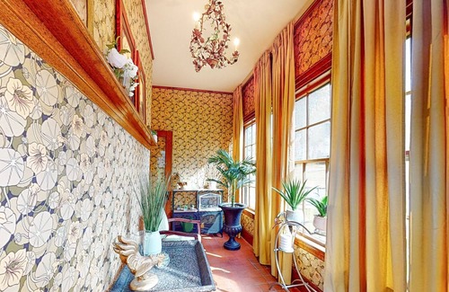 Winslow Casa | Historic Craftsman with period charm, covered porch, chef's kitchen, W/D & gym