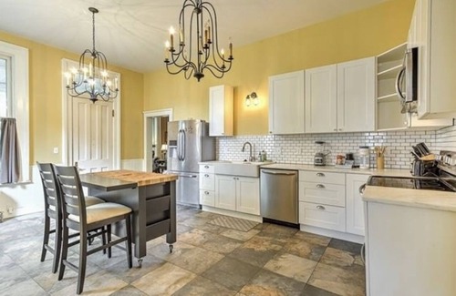 Leavenworth Casa | Historic David Brewer Victorian