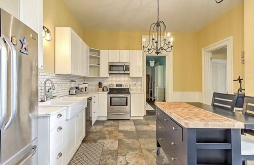 Leavenworth Casa | Historic David Brewer Victorian