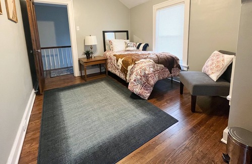 Youngstown Casa | Historic District Gem