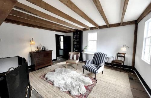 West Cornwall Casa | Historic Estate - 5 min to Mohawk Mt Ski Resort