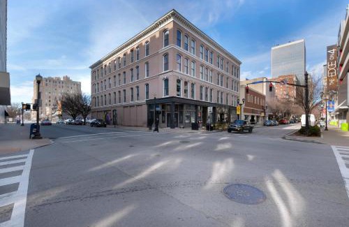 Downtown Louisville Apartamento | Historic Guthrie Coke Lofts, Downtown Louisville