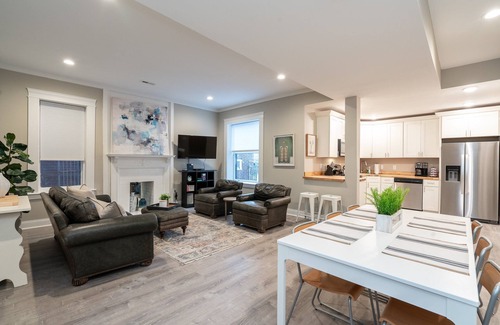 Central West End Casa | Historic Haven | JZ Vacation Rentals