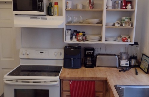Palatka Apartamento | Historic Home a block to St Johns River and down town shops/restaurants.