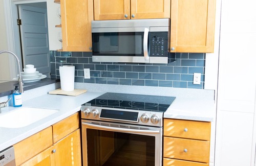 Maxwell Casa | Historic Home East Nashville! 10 Min to Downtown!!
