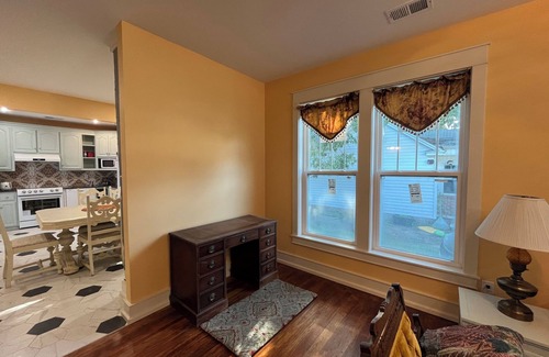Jackson Casa | Historic home in the heart of Jackson, TN. Minutes away from downtown.