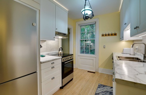 Taylors Falls Casa | Historic Home in Taylors Falls w/ Patio & Fire Pit