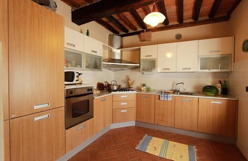 Contignano Casa | Casa histórica en el corazón de Valdorcia, cerca de Pienza y Montepulciano.