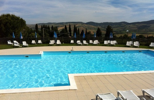 Contignano Casa | Casa histórica en el corazón de Valdorcia, cerca de Pienza y Montepulciano.