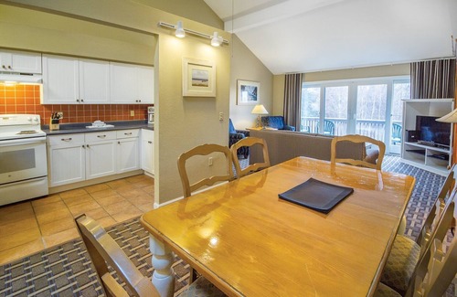 Jamestown Complejo | Historic Island Retreat - Newport Overlook Resort