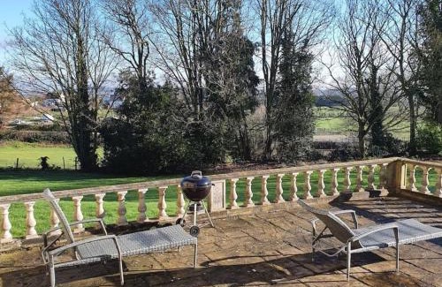 Higham Casa | Historic Manor House - Sleeps 16 - Pool & Hot Tub
