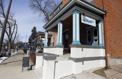 Dubuque Apartamento | Historic oasis next to spa in downtown Dubuque