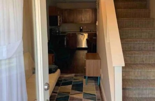 Dubuque Apartamento | Historic oasis next to spa in downtown Dubuque