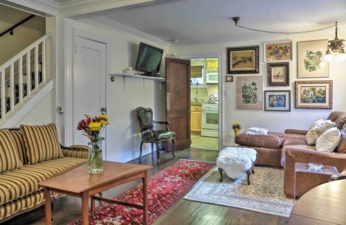 Ocean Grove Cabaña | Historic Ocean Grove Home - Walk to Beach!
