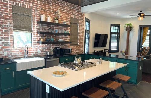 Midtown Casa | Historic pool home in desirable area near downtown
