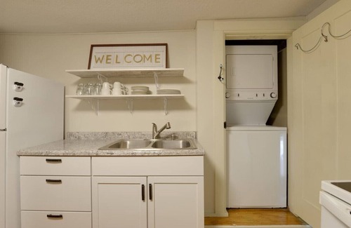Hastings Apartamento | Historic Retreat in Hastings - Blocks to Downtown