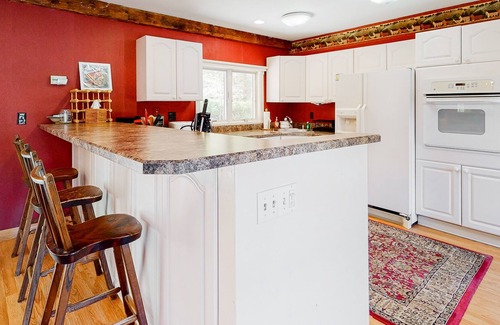 Jamaica Casa | Historic, river view home with wood fireplaces, fast WiFi, & a washer/dryer