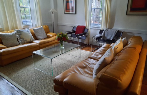 Ivoryton Casa | Historic Sanctuary on the Pond